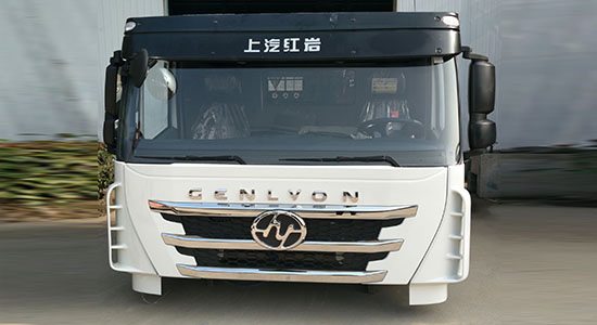 红岩杰狮驾驶室C500