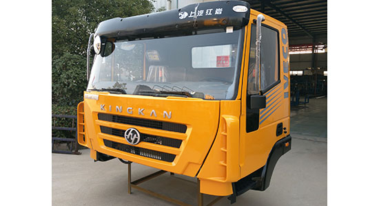 红岩杰狮C500